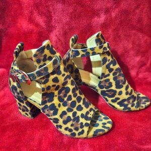 Brown Leopard peep toe booties by Lov Mark